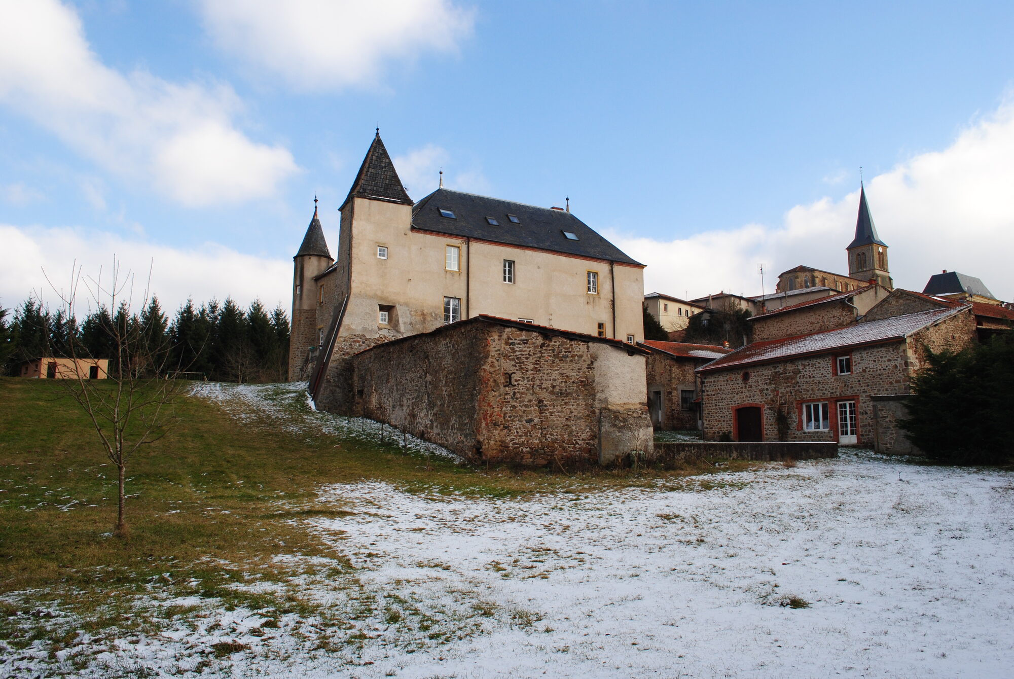 Façade du château, vue extérieure